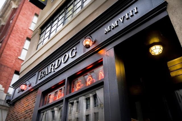 Craft Cocktails at Bardog Tavern