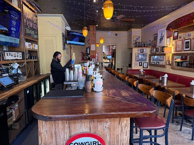 Lunch at Cowgirl Kitchen
